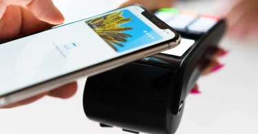 Apple Pay Επικοινωνία χωρίς επαφή iPhone