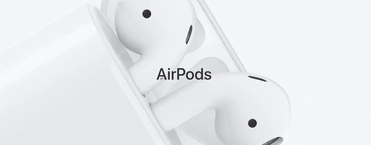 AirPods مع الشحن اللاسلكي QI