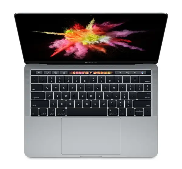 MacBook Pro مع بطارية منتفخة وغلاف مشوه